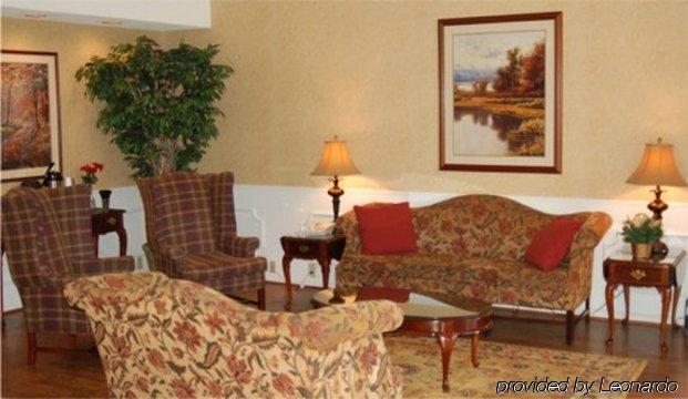Baymont By Wyndham Roanoke Rapids Hotel Interior photo